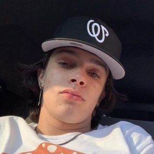 Meet your Posher, Cameron